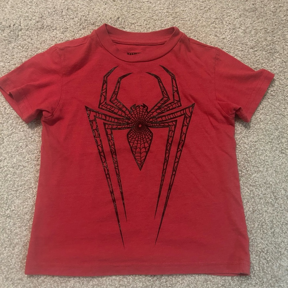 Marvel Red Spiderman Short Sleeve Tee